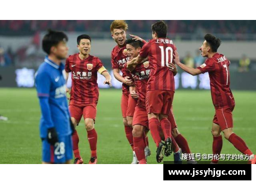 黄蜂球队新帅上任，球迷期待新赛季表现